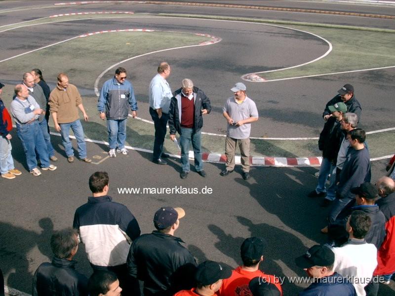 FG-Cup DM 2004 (21).JPG - Große Fahrerbesprechung